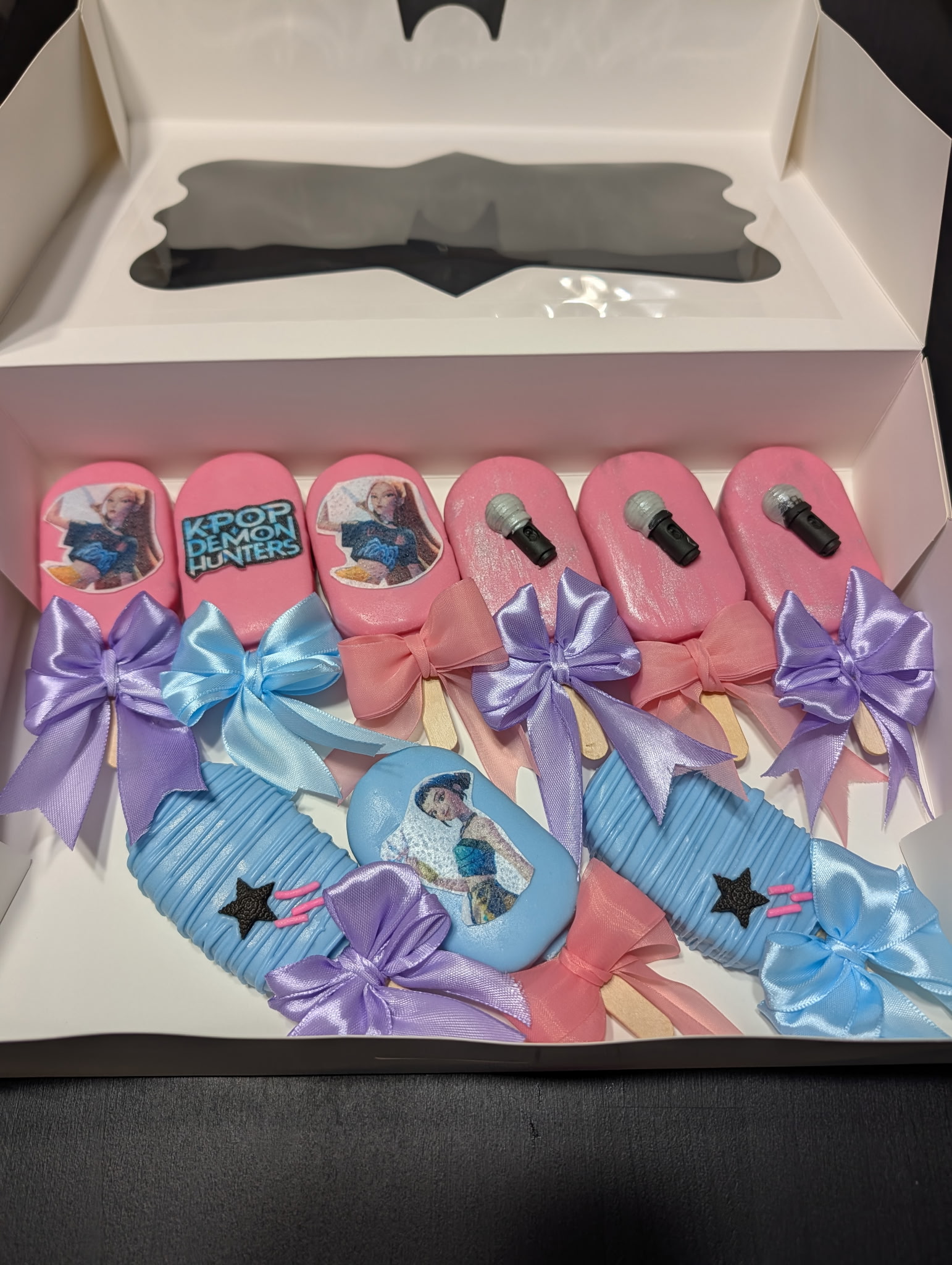 Custom Themed Set